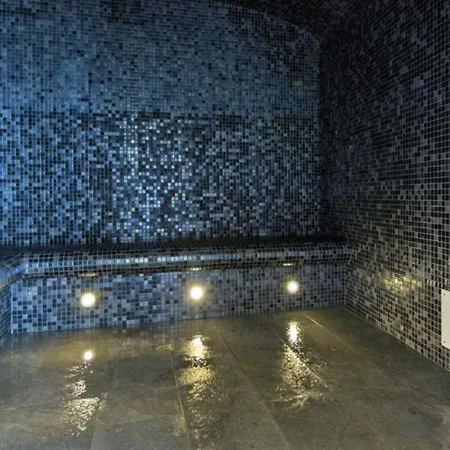 Homency - Daria-i-nor 202 Apartment